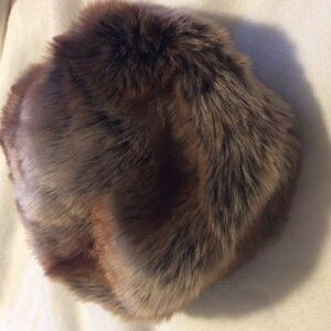 Fur hat